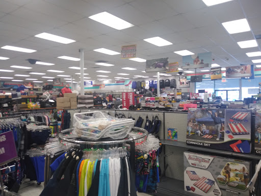 Sporting Goods Store «Big 5 Sporting Goods», reviews and photos, 7111 Eastern Ave, Bell Gardens, CA 90201, USA