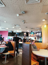 Atmosphère du Restaurant KFC MARSEILLE PLAN DE CAMPAGNE à Cabriès - n°6