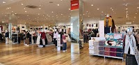 ユニクロ 宝塚歌劇場前店