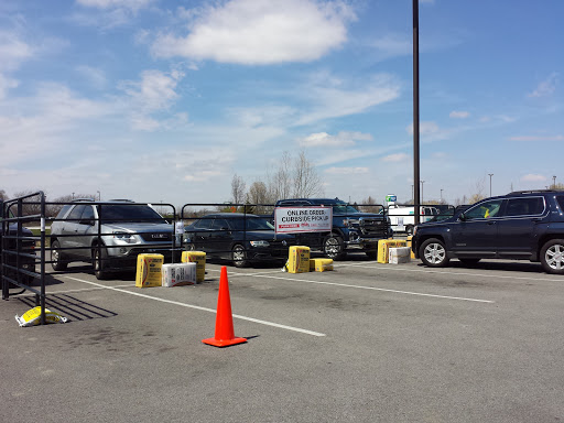 Home Improvement Store «Tractor Supply Co.», reviews and photos, 6818 S Scatterfield Rd, Anderson, IN 46013, USA