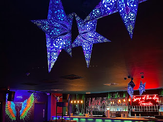 Che Bar & Coco Nightclub