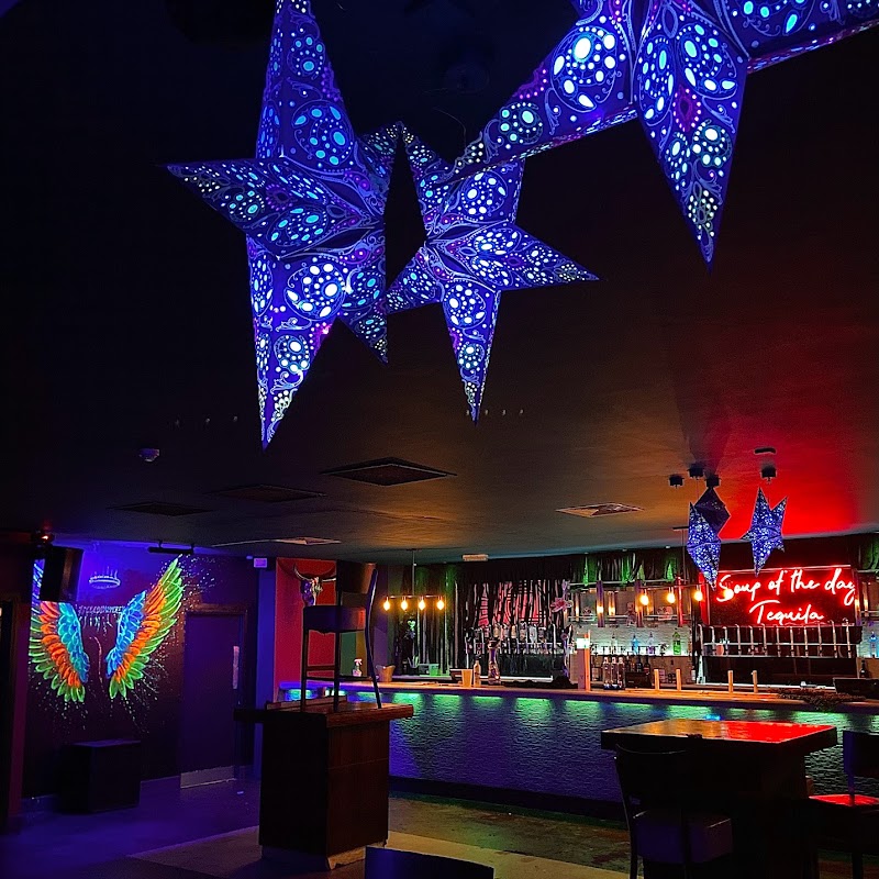 Che Bar & Coco Nightclub