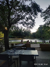 Atmosphère du Restaurant La casa du lac à Le Soler - n°10