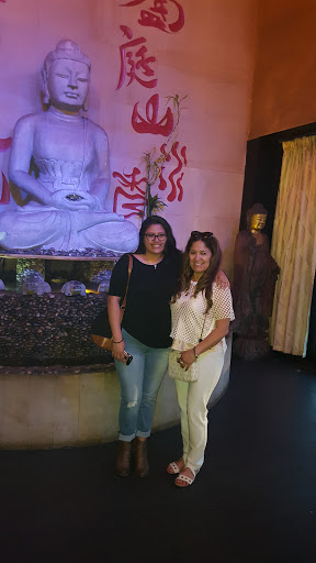 Shopping Mall «Rye Ridge Shopping Center», reviews and photos, 142 S Ridge St, Rye Brook, NY 10573, USA