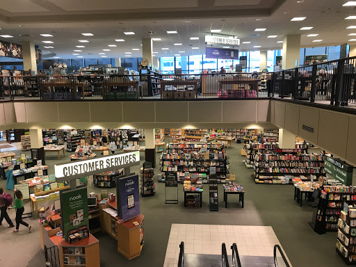 Book Store «Barnes & Noble», reviews and photos, 100 Greyrock Pl, Stamford, CT 06901, USA