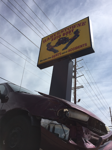 Auto Body Shop «Harvestowne Auto Body, Inc.», reviews and photos, 4532 S St Peters Pkwy, St Peters, MO 63304, USA