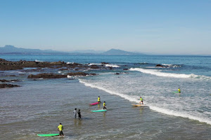 Axel Lerga PRIVATE SURF SCHOOL Biarritz école de surf