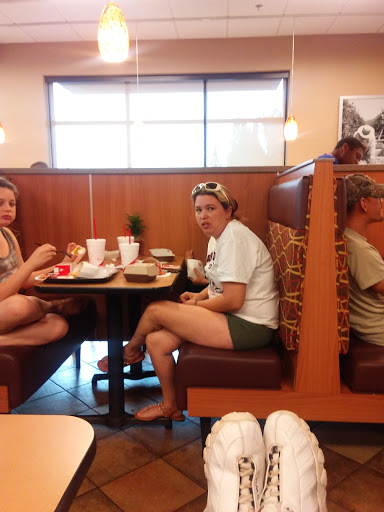 Fast Food Restaurant «Chick-fil-A», reviews and photos, 1708 N Jackson St, Tullahoma, TN 37388, USA