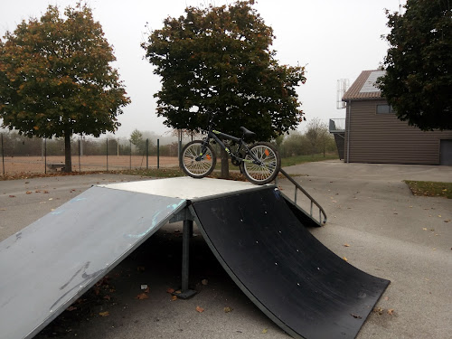 Skatepark street Buellas à Buellas