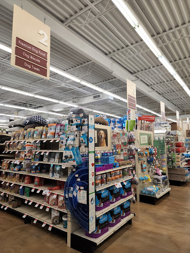 Pet Supply Store «Pet Supplies Plus», reviews and photos, 7007 Manchester Blvd, Franconia, VA 22310, USA