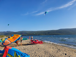 Foto von Agios Nikolaos 2nd beach mit lange, gerade küste