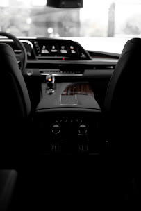 Detroit Elite Transportation Services Inc - Photo 7 - Car repair in , South Lyon