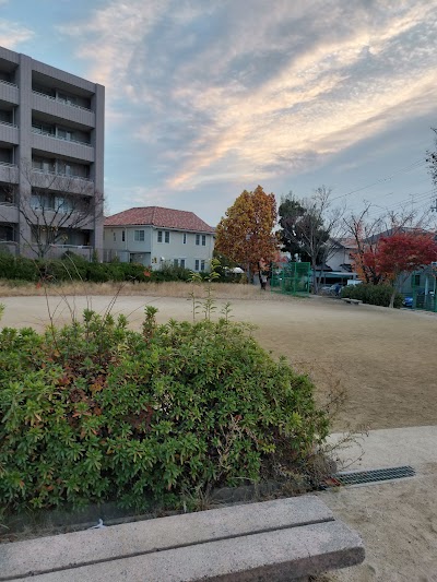 日吉台中央公園
