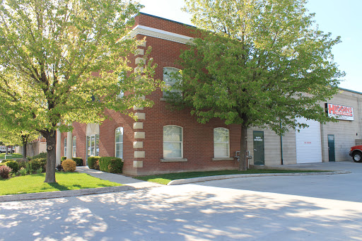 Auto Body Shop «Higgins Body & Paint Inc», reviews and photos, 4014 Nike Dr, West Jordan, UT 84088, USA