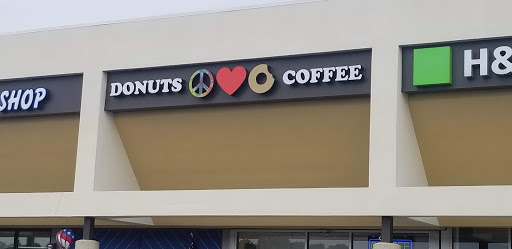 Donut Shop «Peace, Love and Little Donuts of Bethel Park», reviews and photos, 100 Broughton Rd, Bethel Park, PA 15102, USA