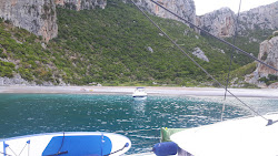 Photo de Damos beach situé dans une zone naturelle