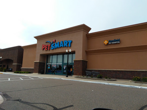 Pet Supply Store «PetSmart», reviews and photos, 1297 Promenade Pl, Eagan, MN 55121, USA
