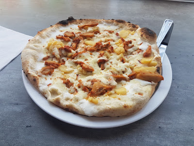 Pizz'adorée à Mareuil-le-Port