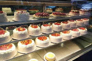 Vizco's Restaurant & Cake Shop image