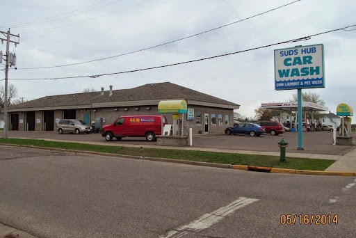 Suds Hub Laundromat and Car Wash en Chippewa Falls