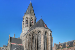 O-L-Vrouwekerk (Deinze)