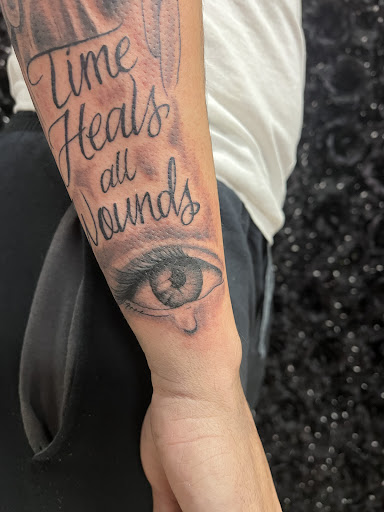Explore half moon tattoo ideas, creative tattoo ideas in Houston, available at 333 Tattoo Studio HTX