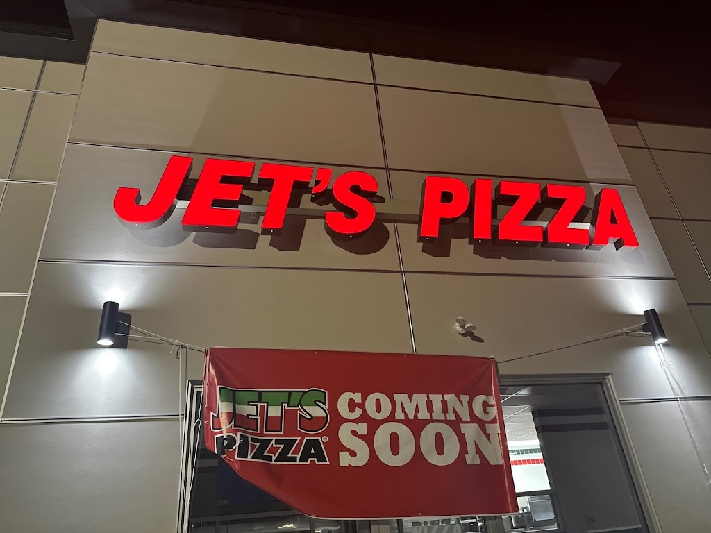 Jet's Pizza 60070
