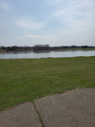 Country Club «Oxford Hills Golf Club», reviews and photos, 300 E Drahner Rd, Oxford, MI 48371, USA