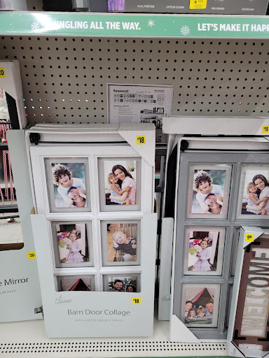 Discount Store «Dollar General», reviews and photos, 2400 W Pioneer Pkwy, Pantego, TX 76013, USA