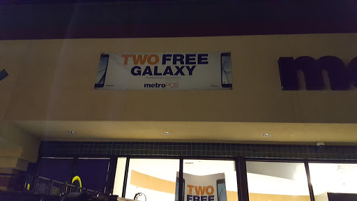 Cell Phone Store «MetroPCS Corporate Store», reviews and photos, 11091 Beach Blvd, Stanton, CA 90680, USA