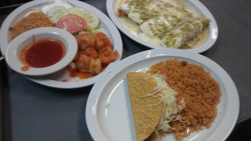 Mexican Restaurant «El Rio», reviews and photos, 1919 N Green River Rd, Evansville, IN 47715, USA