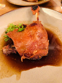 Confit de canard du Restaurant français Les Saisons à Paris - n°6