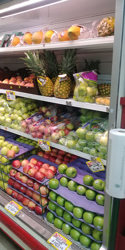 Grocery Store «Bravo Supermarkets», reviews and photos, 260 Roseville Ave, Newark, NJ 07107, USA