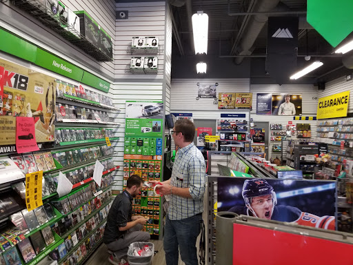 Video Game Store «GameStop», reviews and photos, 1867 Southfield Rd, Lincoln Park, MI 48146, USA