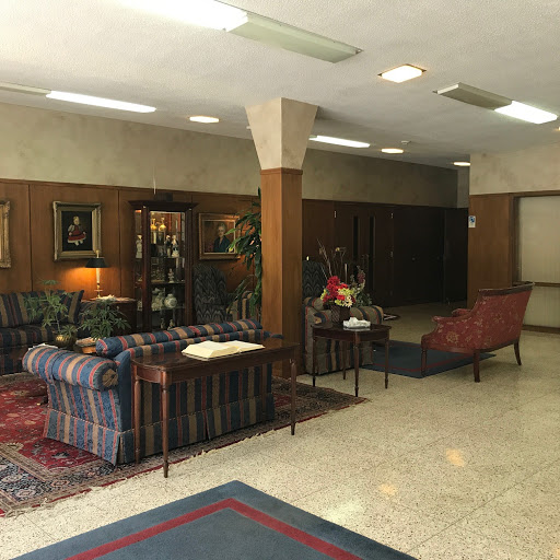 Cremation Service «Sanders Funeral Home», reviews and photos, 1420 Main St, Lubbock, TX 79401, USA