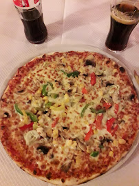 Pizza du Restaurant italien Aux Trois Goûts - Eckbolsheim - n°5