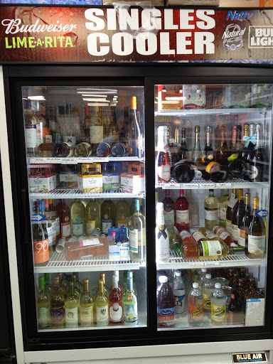 Liquor Store «Fairfield Wine & Liquor», reviews and photos, 296 Fairfield Ave, Waterbury, CT 06708, USA