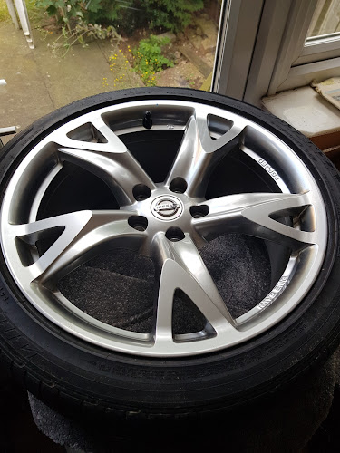 Comments and reviews of Alloy Wheel Refurbishment UK Ltd