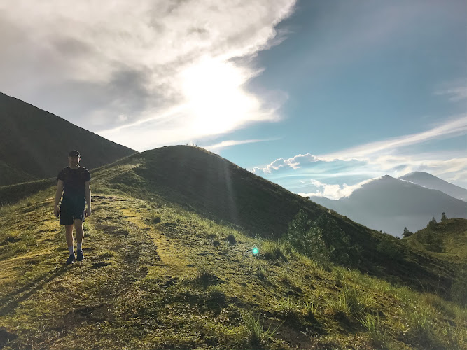 BATUR SUNRISE TREKKING