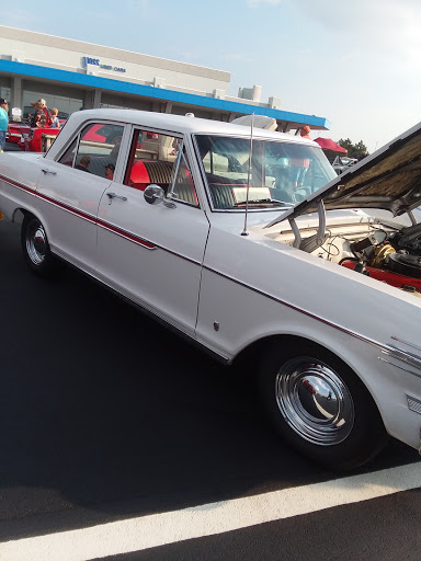 Used Car Dealer «Voss Used Cars», reviews and photos, 99 Loop Rd, Dayton, OH 45459, USA