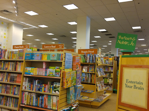 Barnes & Noble image