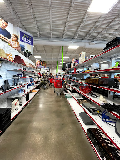 Thrift Store «Red Racks & Dav Thrift Stores», reviews and photos, 2855 S Kansas Expy, Springfield, MO 65807, USA