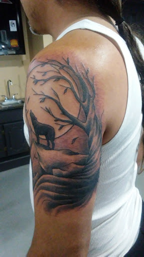 Tattoo Shop «Against All Odds Tattoos», reviews and photos, 1908 Opelika Rd, Auburn, AL 36830, USA