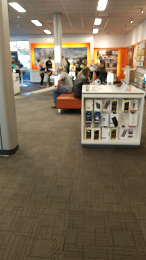 Cell Phone Store «AT&T», reviews and photos, 250 Indian Lake Blvd, Hendersonville, TN 37075, USA