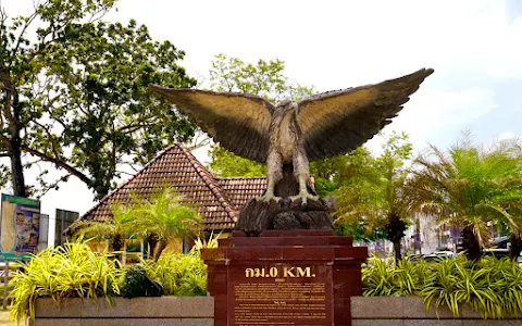 กม. 0 - Krabi Nok Awk Monument image