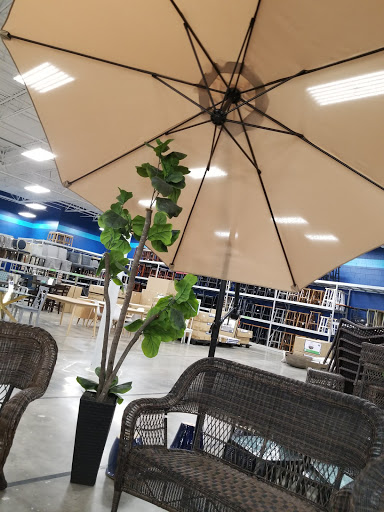 Home Goods Store «At Home», reviews and photos, 1811 N Dixie Hwy, Elizabethtown, KY 42701, USA