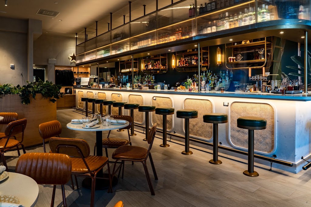 Cafe Americano 33130