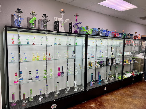 Tobacco Shop «Green Light Smoke Shop», reviews and photos, 466 Rayford Rd #104, Spring, TX 77386, USA