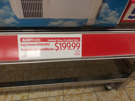 Supermarket «ALDI», reviews and photos, 22300 Lakeshore Blvd, Euclid, OH 44123, USA