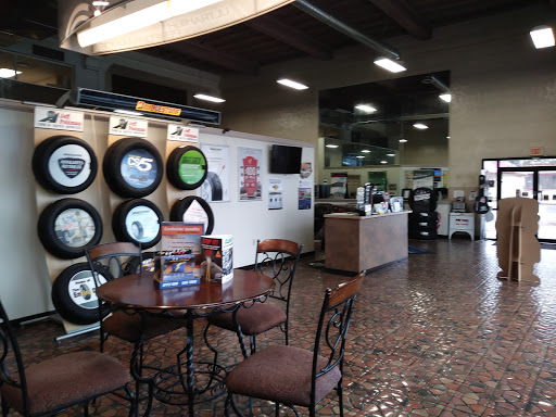 Tire Shop «Jeff Pohlman Tire & Auto Service», reviews and photos, 736 High St, Hamilton, OH 45011, USA